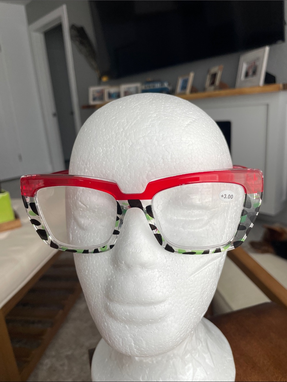 Source Unknown Red and Green Camo Reading Glasses +3.00